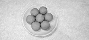Besan Laddu