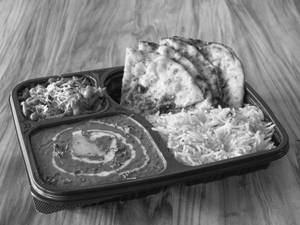 Missi Roti with Dal Makhani & Mix Veg Punjabi Meal
