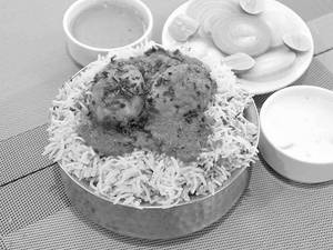 Egg Spl Biryani [3 Pieces]