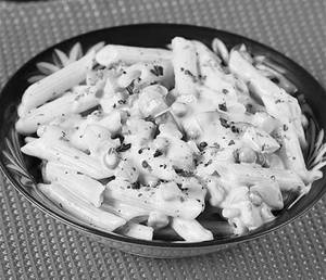 White Sauce Cheese Pasta