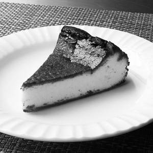 Burnt Basque Cheese Cake