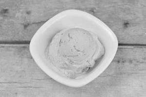 Shahi Nuts Ice Cream SCOOP