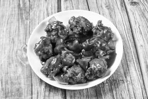 Boneless Chilli Chicken With Capsicum And Onion [8 Pieces]