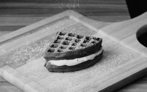 Twilight Dark & White Waffle