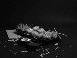 Veg Fried Momos [8 Pieces]