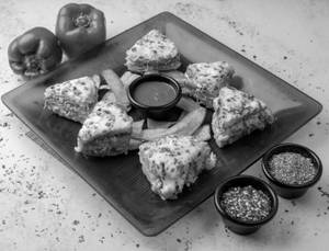 Melting Mozarella Grill