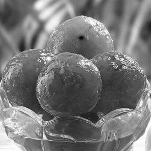 Thean Nellikka ( Honey Amla)