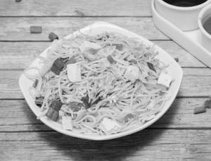 Chicken Hakka Noodles  