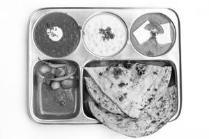 Butter Naan Thali