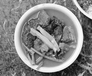 Local Smoked Pork With Axone Curry