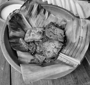 Paneer Pollichathu