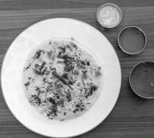 Onion Tomato Uthappam