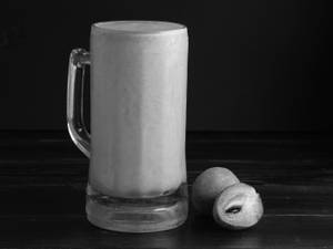 Chikku Milkshake (750 Ml) bottle