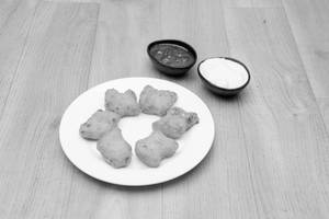 Chicken Nuggets (4 Pcs)