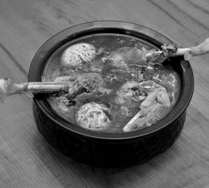 Chicken Handi Black Gravy(Half)