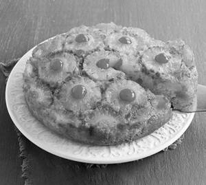 Pineapple Cake 