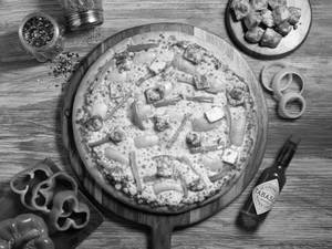 Paneer Delight Pizza