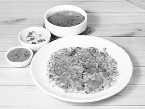 Onion Tomato Uthappam (1 Pc)