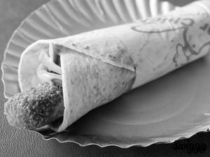 Spicy Chicken Roll (1 Pc)