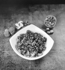 Chicken Broccoli Mushroom Stir-fry With Millet Noodles