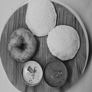 2 Idli 1 Vada