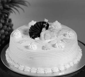 Classy Pineapple Cake