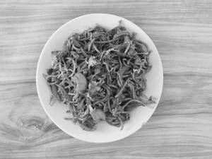 Chicken Noodles With Tomoto Sous