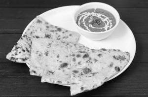 Cheese Naan with Gravy    