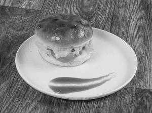 Aloo Tikki Burger