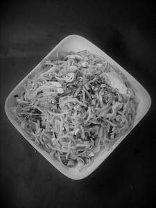 Veg Sichuan Noodles