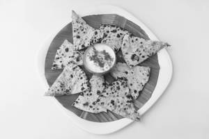 Aloo Paratha with Curd