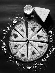 Classic Margherita Pizza