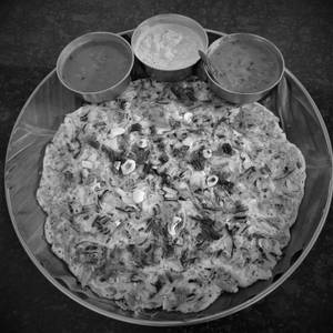 Onion Uttapam