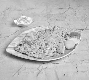 Aloo Parotta (2 Pcs)
