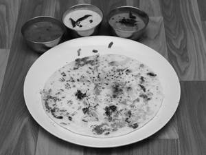 Onion Uttapam
