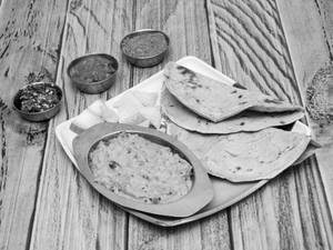 Pithal Bhakri