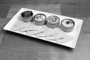 Hummus Dip Platter