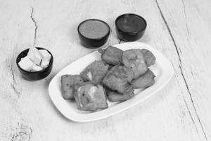 Paneer Pakoda(9-10)