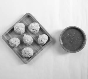 Panner Momos (6 Pcs)