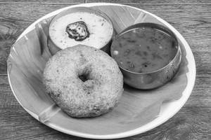 Vada (1 Pc)