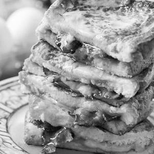 Jamaican Jerked Chicken And Cheese Stuffed French Toast
