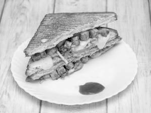 Paneer Tikka Grilled Sandwich