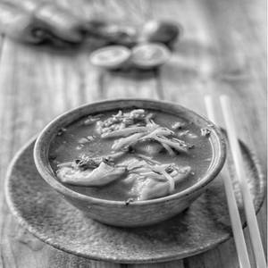 Non Veg Thukpa Meal In A Soup