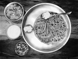 Stuffed Paratha Thali