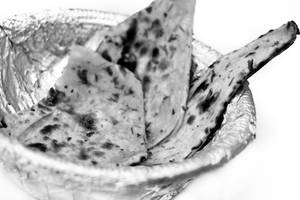 Butter Naan (1 Pc)