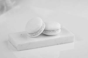 Vanilla Macaron