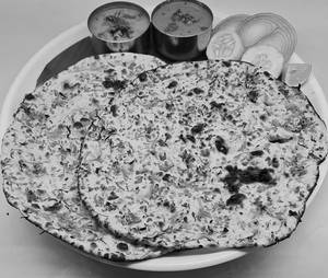 Kulcha Curry [2pcs]