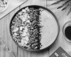 Pineapple Mango Smoothie Bowl