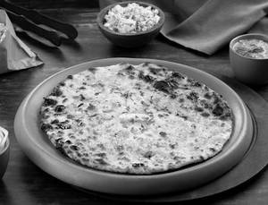 Paneer Stuffed Kulcha