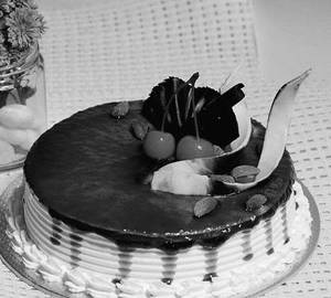 Blackcurrent Cake